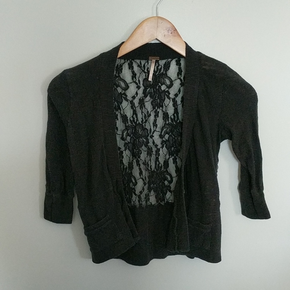 Cropped lace cardi